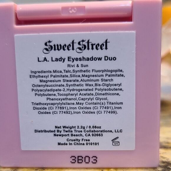 Sweet Street eyeshadow palette, Rivi and Sun - Picture 2 of 3